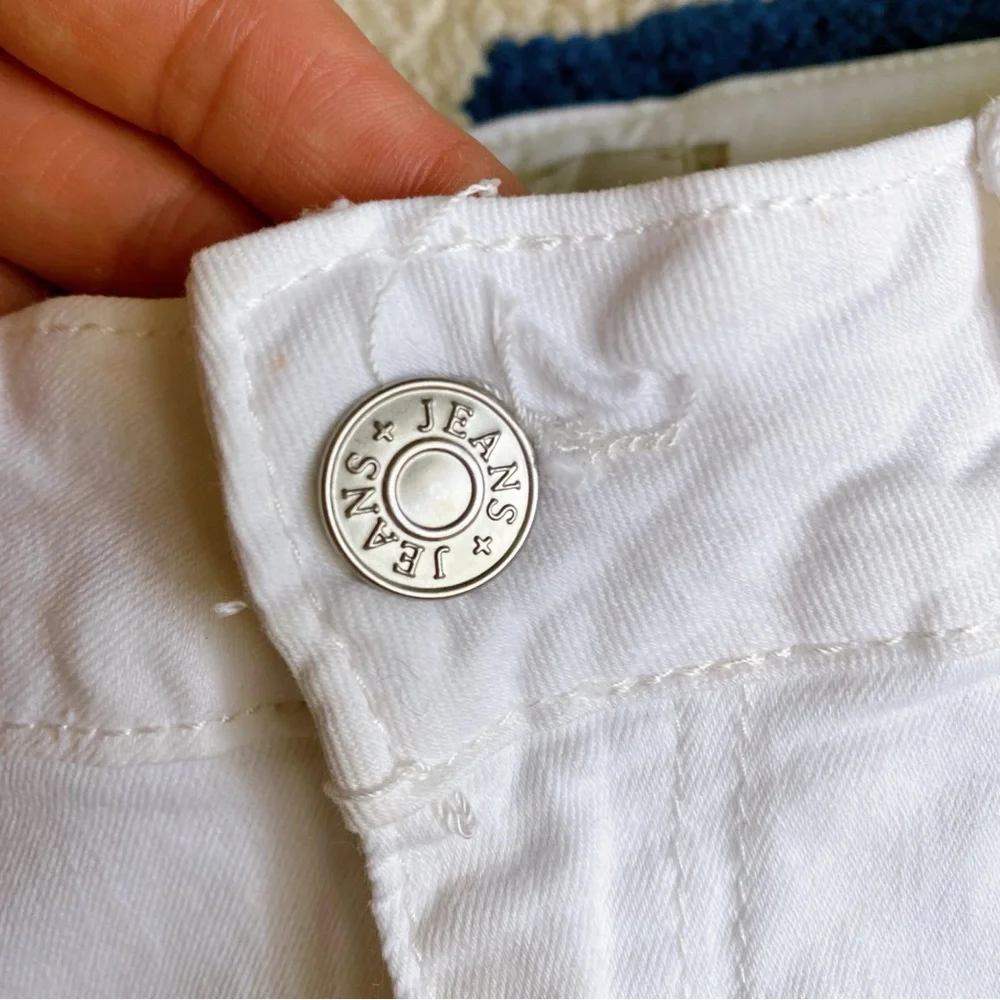 🐚 MISS BON WHITE COTTON HIGH WAIST JEAN SHORTS!
